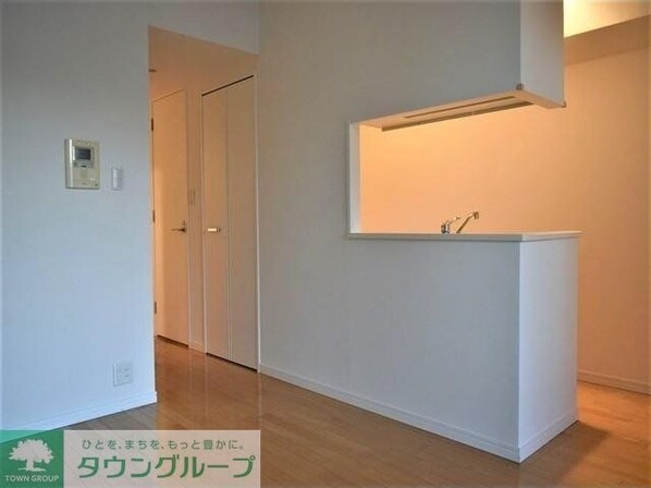 ルクレ新川レジデンスの物件内観写真